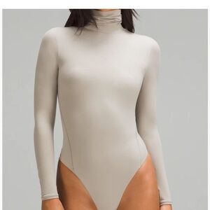 Lululemon Wundermost Ultra-Soft Nulu Turtleneck Bodysuit
